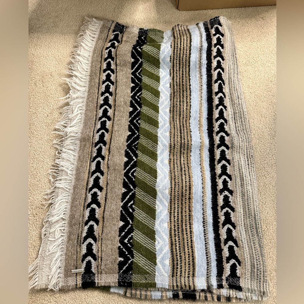 SOIA & KYO Scarf